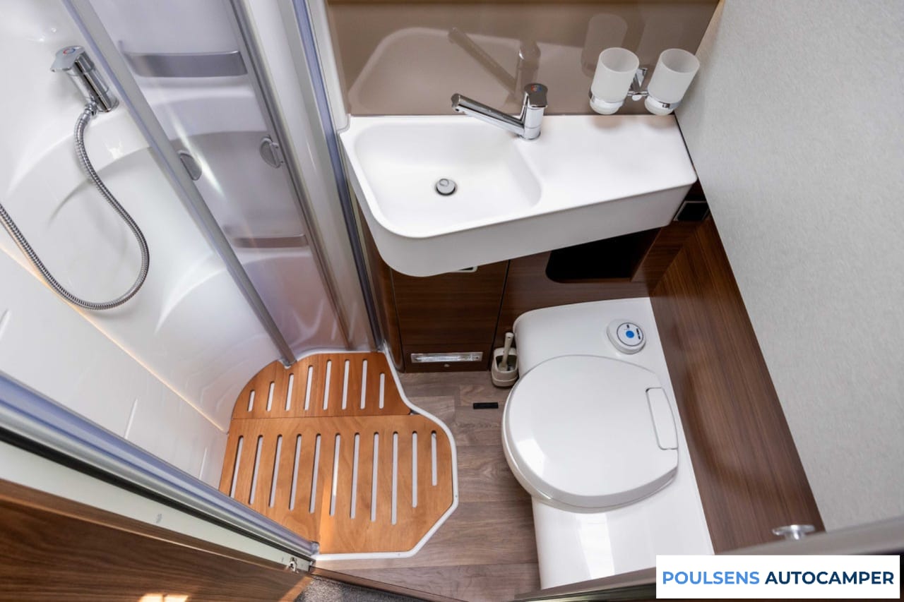 Salle de bain du Hymer BMC T 580 2022