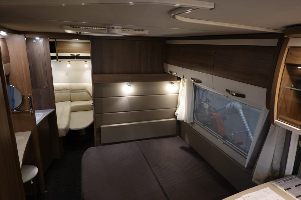 Espace couchage de la Knaus Scandinavian Selection 750 UFK