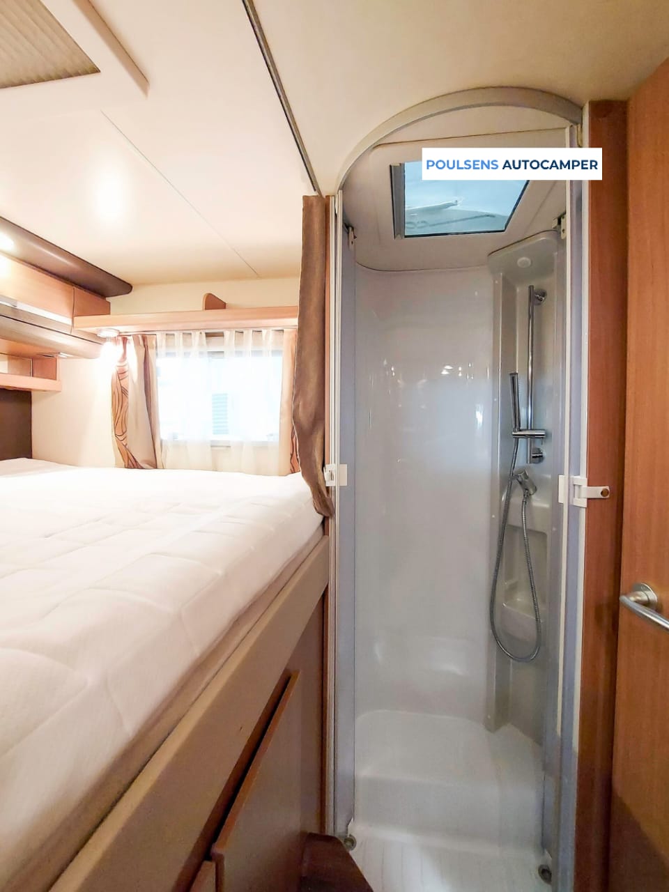 Salle de bain du Knaus Sky TI 650 MG